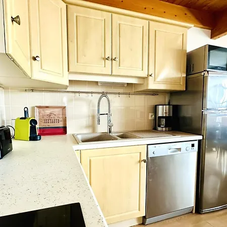 Dans Maison à Colombages 6 Personnes Appartement *